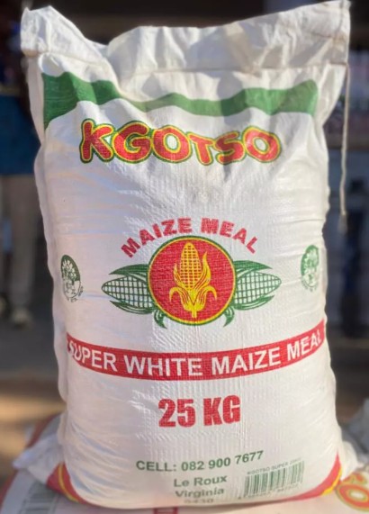 Harina de maíz blanco a granel bolsas de 25kg - 1430 from Sudáfrica